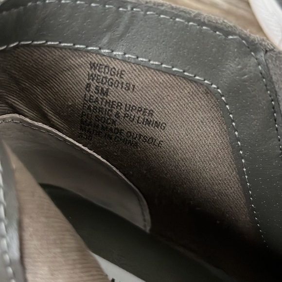 Steve Madden grey wedge sneaker size 8.5 - Picture 5 of 6